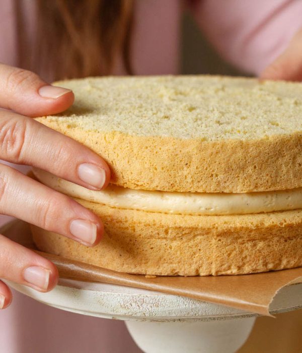 CAKEMOTION · Vanillebiskuit - das Rezept von den Küchen-Miezen