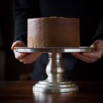 CAKEMOTION · Die beste Ganache zum Einstreichen von Torten - das Rezept von den Küchen-Miezen